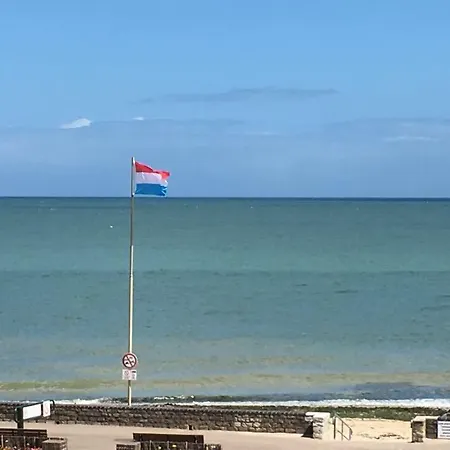 Un Balcon Sur La Mer Апартаменты